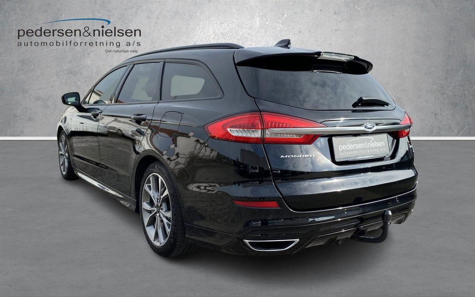 Ford Mondeo 2,0 HEV ST-Line stc. CVT 5d