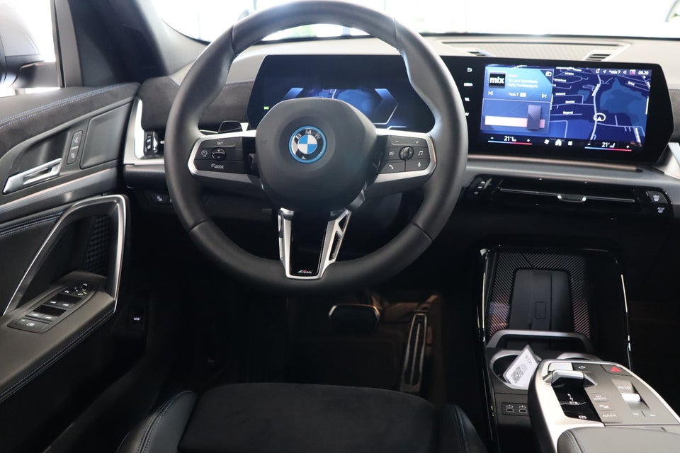BMW iX2 eDrive20 M-Sport Premium 5d