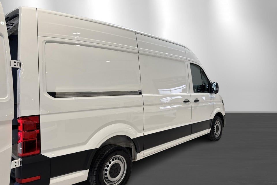 VW Crafter 35 2,0 TDi 140 Kassevogn L3H3 aut.