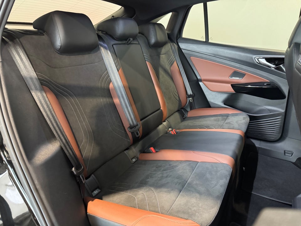 VW ID.5 77 Style 5d