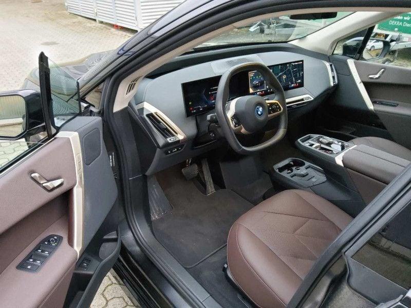 BMW iX xDrive40 Sport 5d