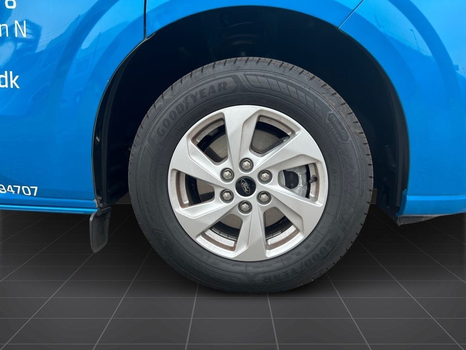 Ford E-Transit Custom 320L 64 Limited