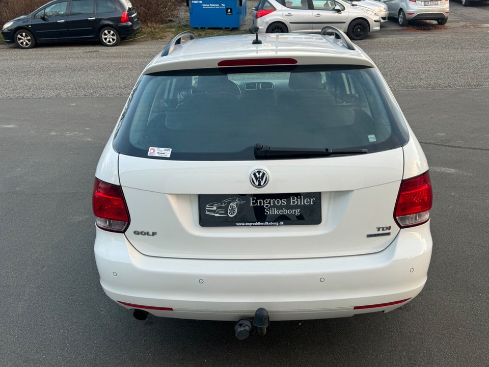 VW Golf VI 1,6 TDi 105 Match Variant DSG BMT 5d