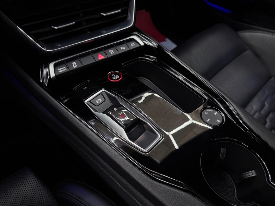 Audi e-tron GT quattro 4d