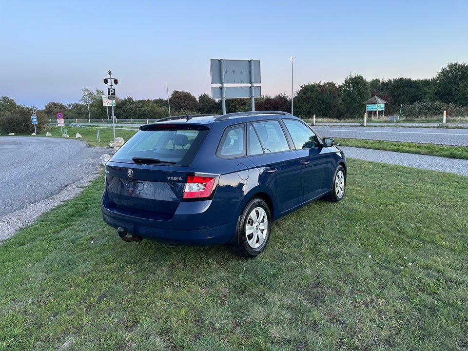 Skoda Fabia 1,2 TSi 90 Family 5d