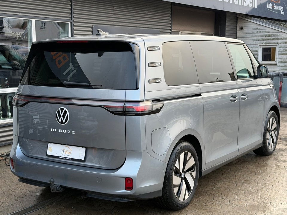 VW ID.Buzz 77 Pro SWB 5d