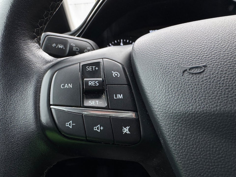 Ford Fiesta 1,0 EcoBoost Titanium 5d