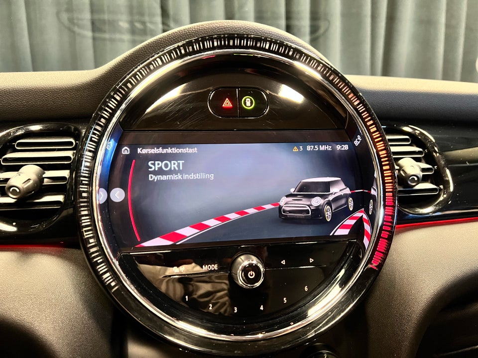 MINI Cooper SE Edition Premium Plus 3d