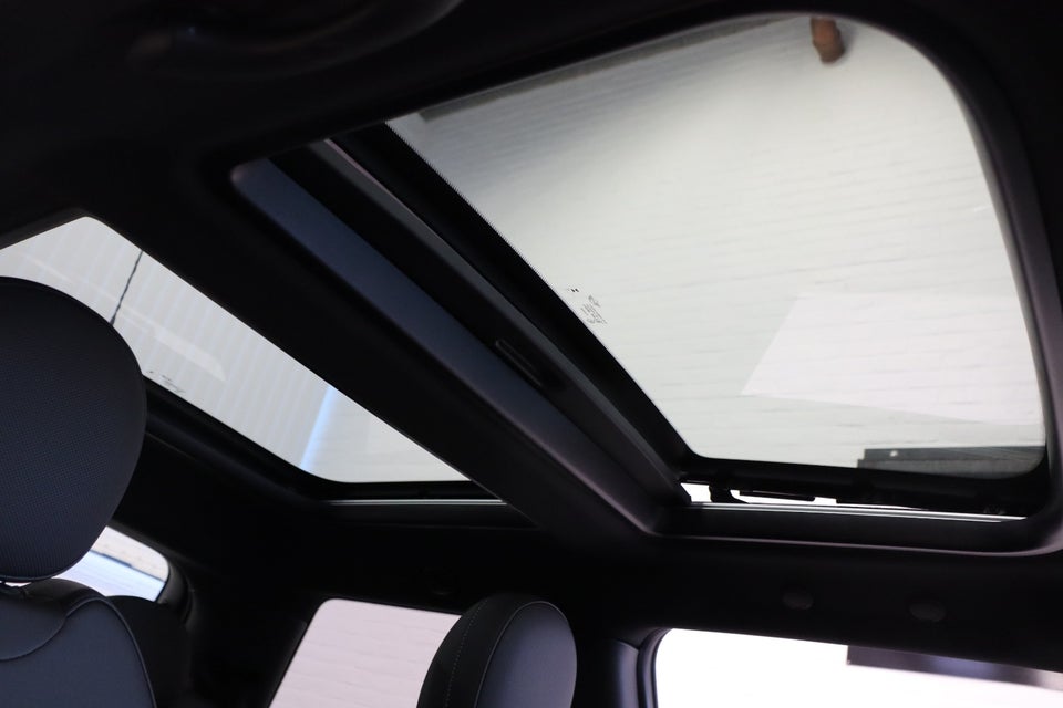 MINI Cooper SE Camden Edition 3d