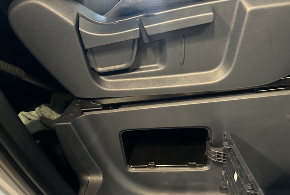 Kia PV5 71 Long Range Work Pro