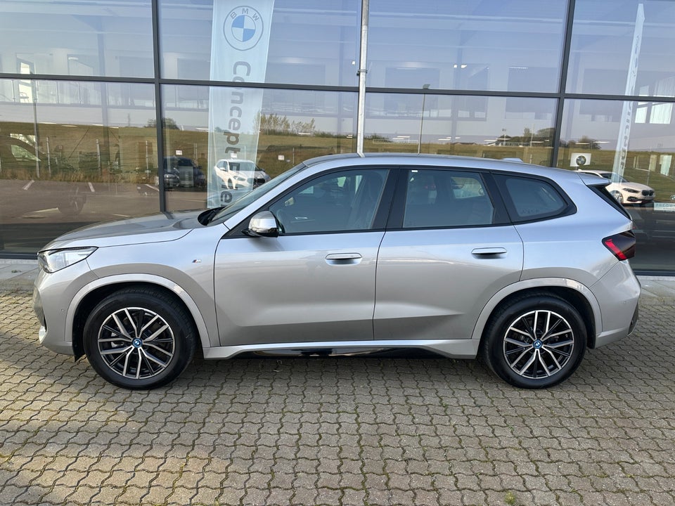 BMW iX1 xDrive30 M-Sport Premium 5d