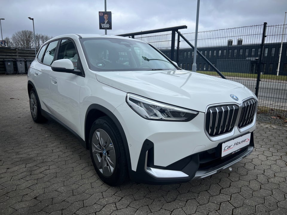 BMW iX1 xDrive30 X-Line 5d