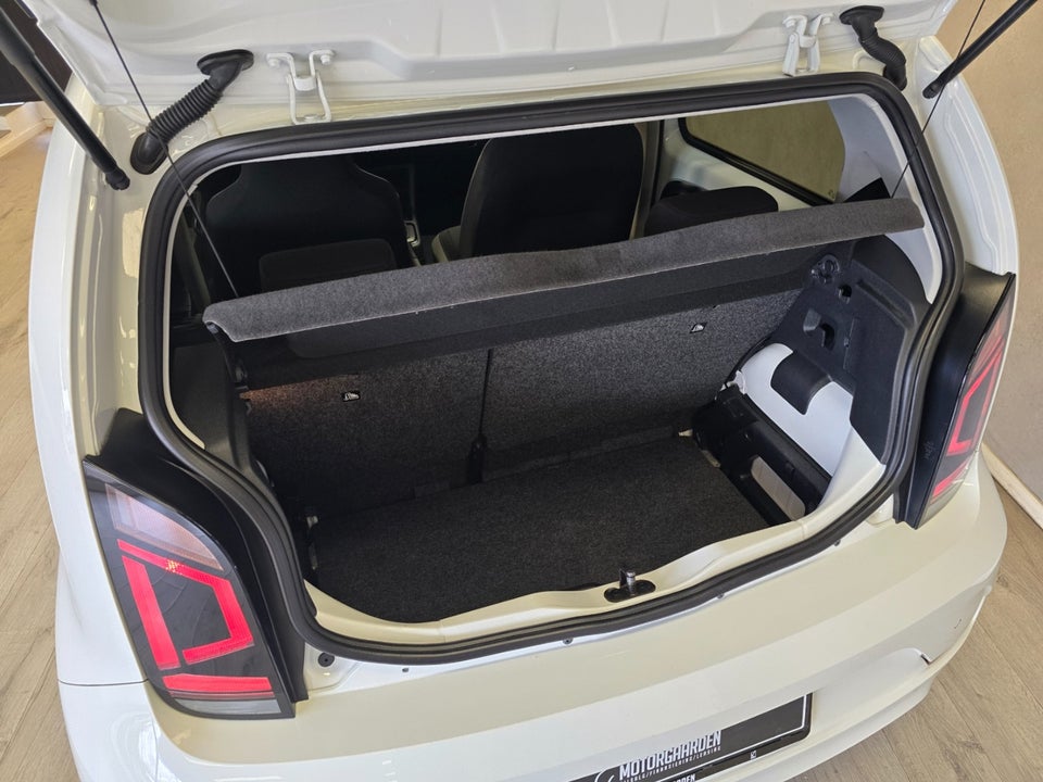 VW e-Up! High Up! 5d