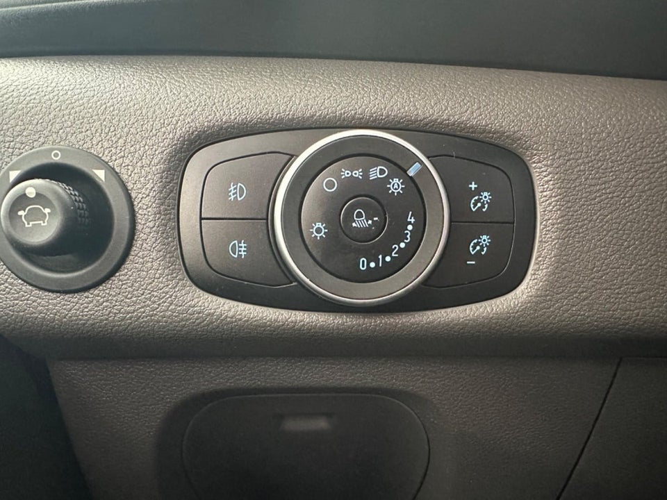 Ford Transit 350 L2 Van 2,0 TDCi 130 Trend aut. H2 FWD