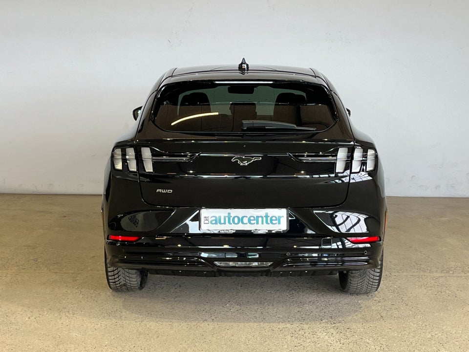 Ford Mustang Mach-E 98 Extended Range AWD 5d