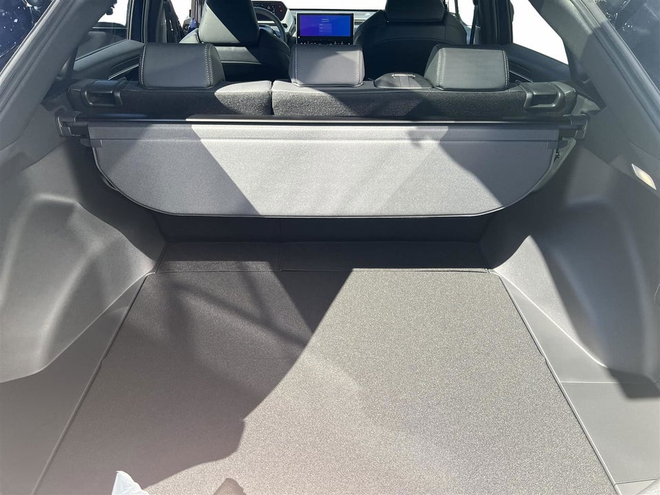 Toyota bZ4X Executive 5d