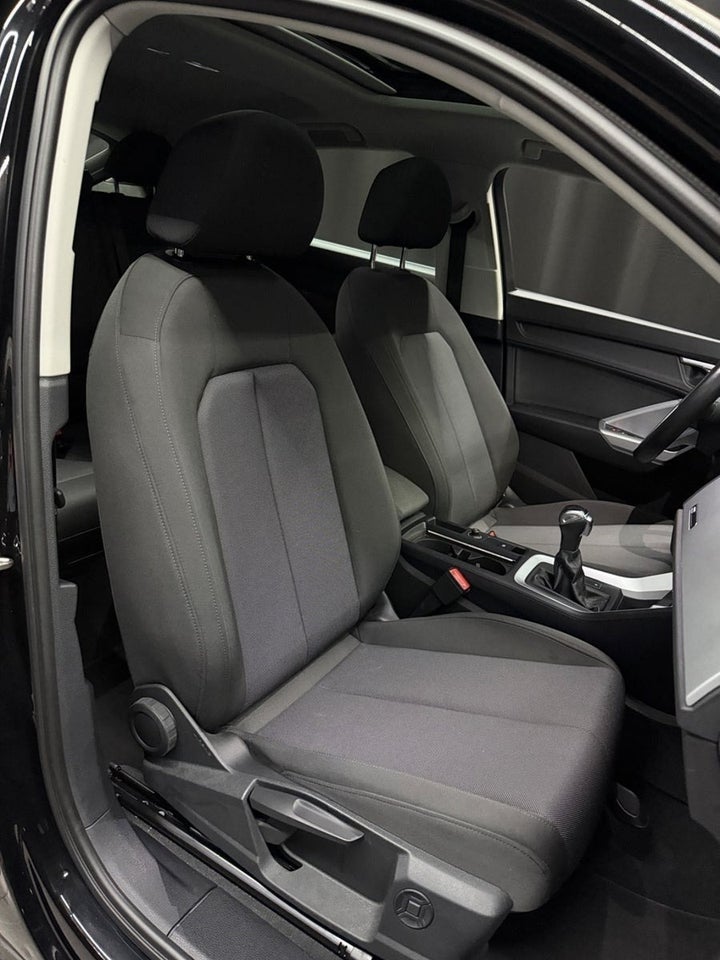 Audi Q3 45 TFSi e Attitude plus Sportback S-tr. 5d