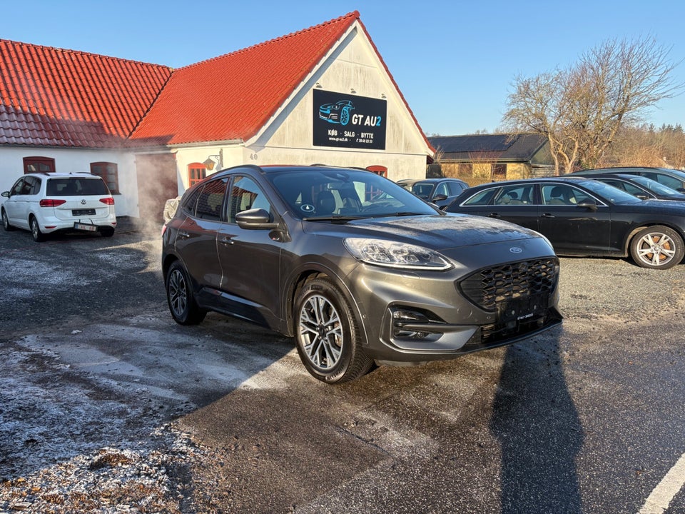 Ford Kuga 2,5 PHEV ST-Line X CVT 5d