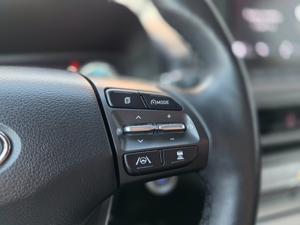 Hyundai Kona 64 EV Advanced 5d