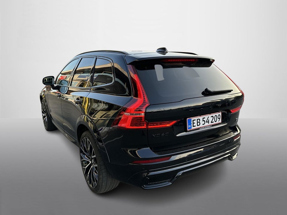 Volvo XC60 2,0 T6 ReCharge R-Design aut. AWD 5d