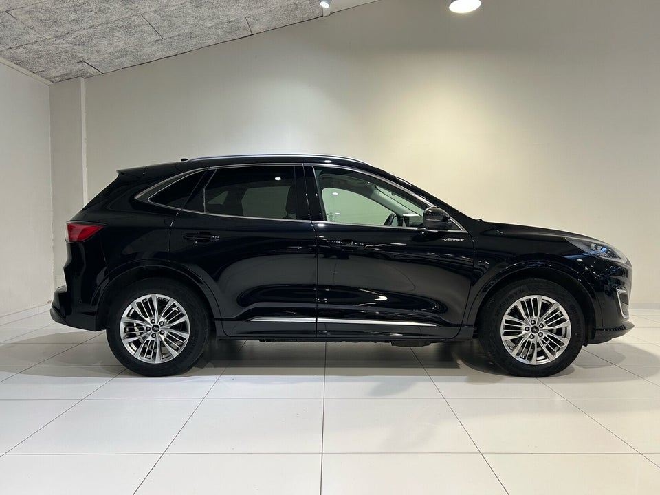 Ford Kuga 2,5 PHEV Vignale CVT 5d