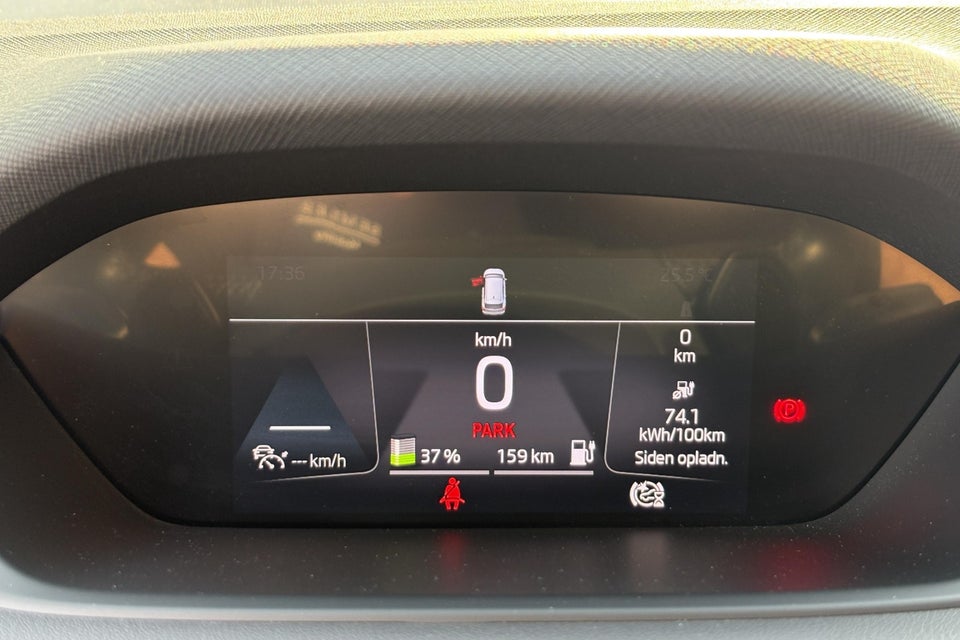 Skoda Enyaq 80 iV Suite 5d