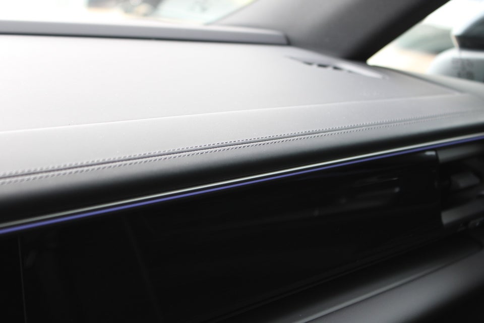 Porsche Macan 4 5d