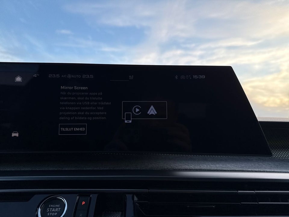 Peugeot e-3008 77 GT Pack 5d