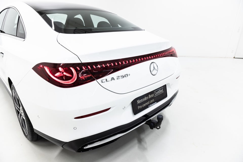 Mercedes CLA250+ electric Progressive Premium 4d