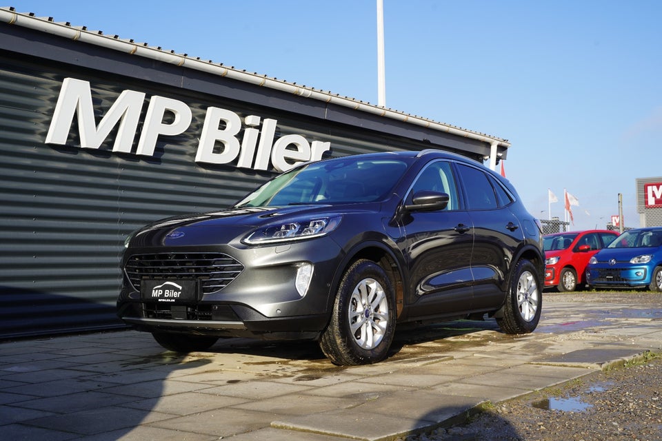 Ford Kuga 2,5 PHEV Titanium X CVT 5d