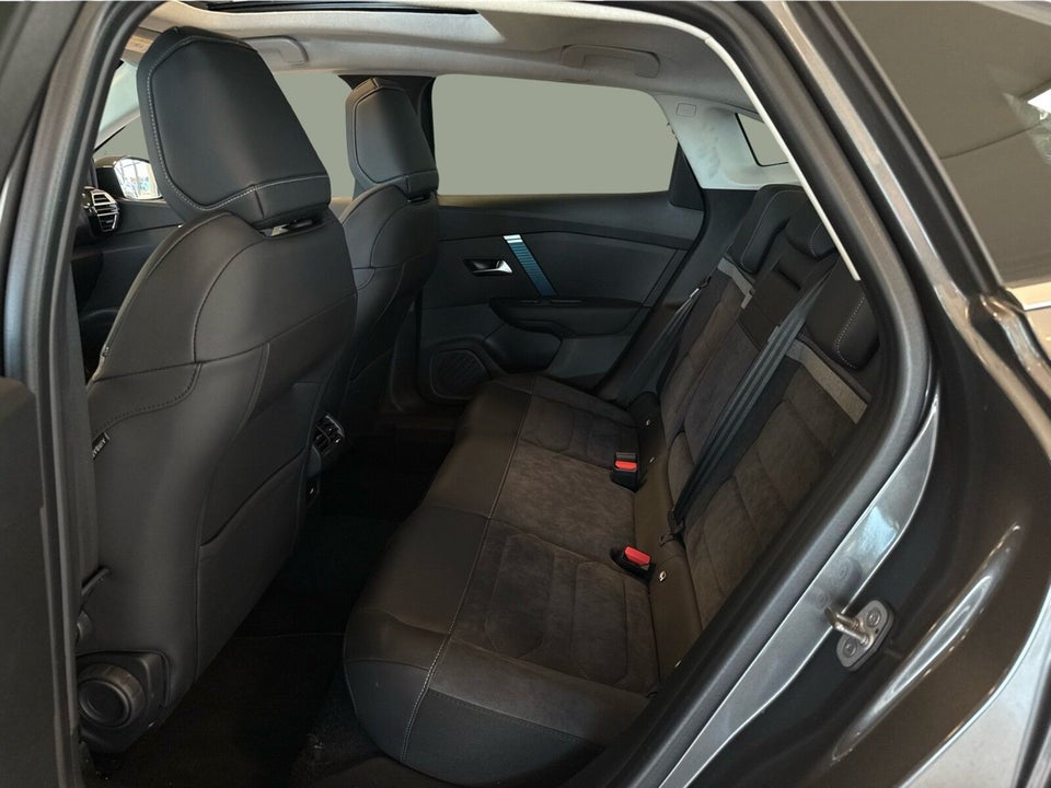 Citroën ë-C4 X 50 Palais Sky 4d