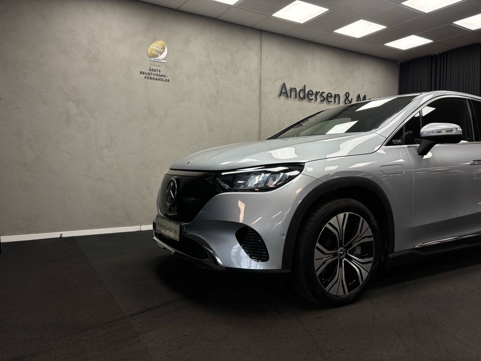 Mercedes EQE300 SUV 5d