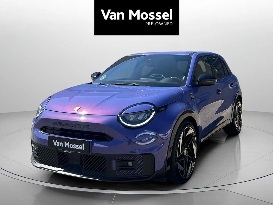 Abarth 600e Scorpionissima 5d
