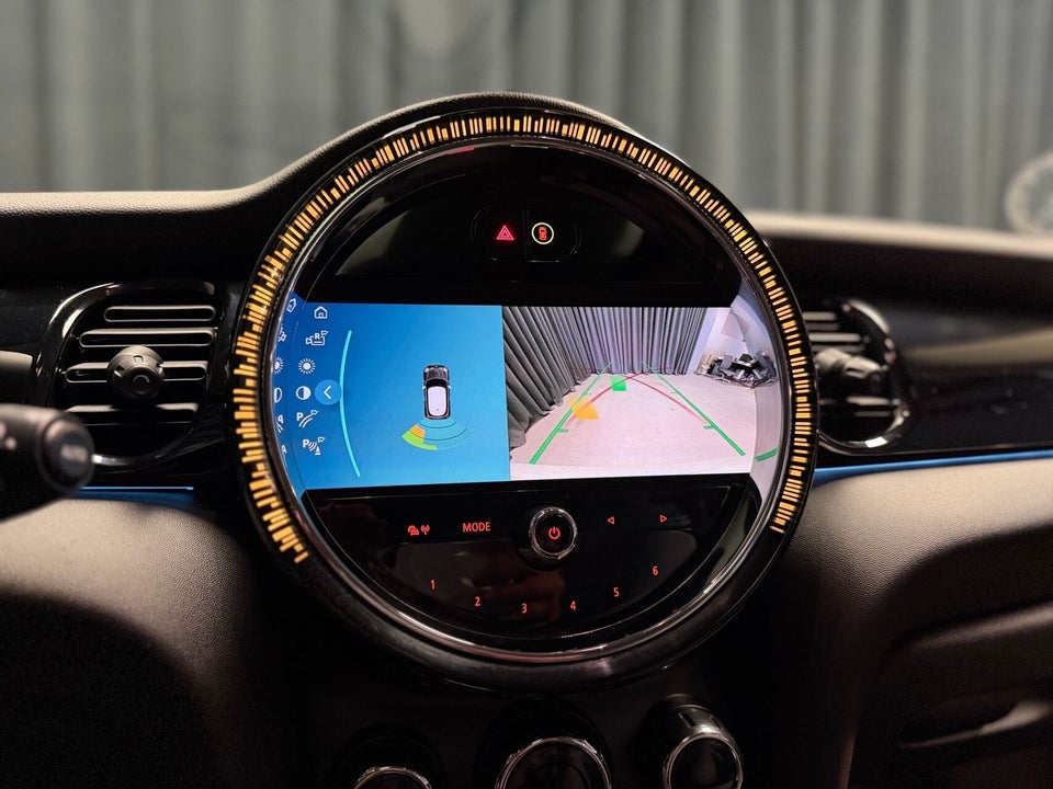 MINI Cooper SE Camden Edition 3d