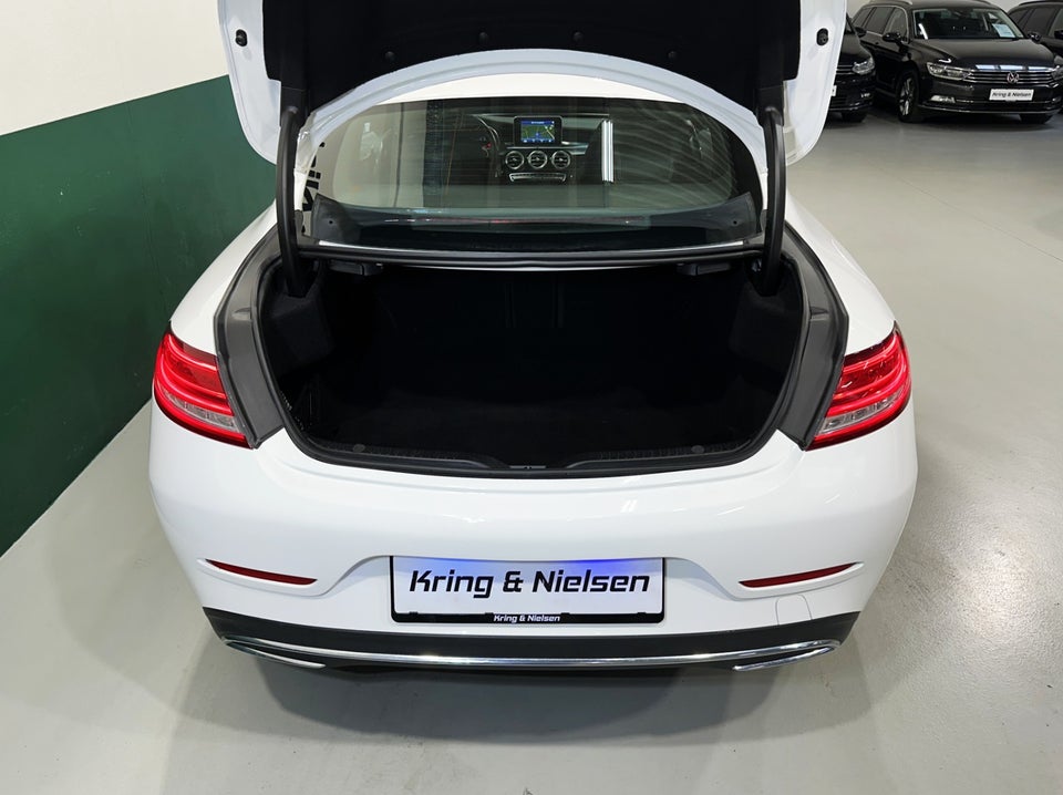 Mercedes C180 1,6 Coupé aut. 2d