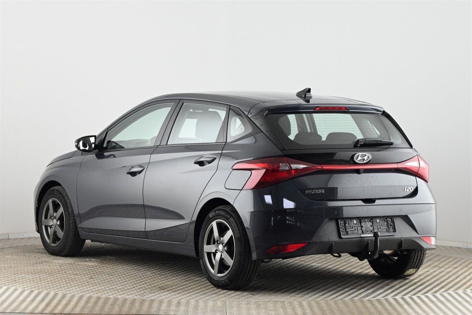 Hyundai i20 1,0 T-GDi Essential DCT 5d