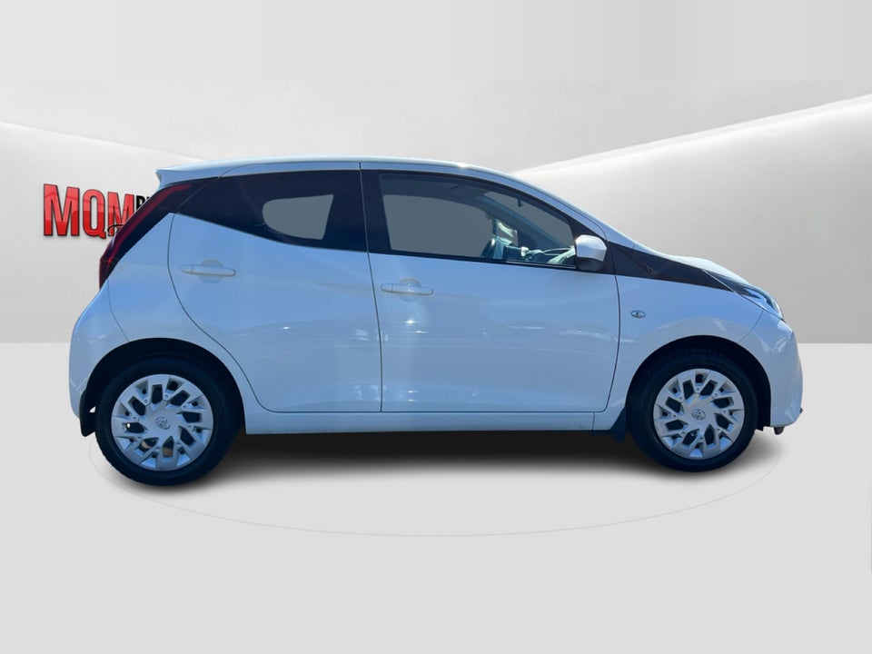 Toyota Aygo 1,0 VVT-i x-pression 5d