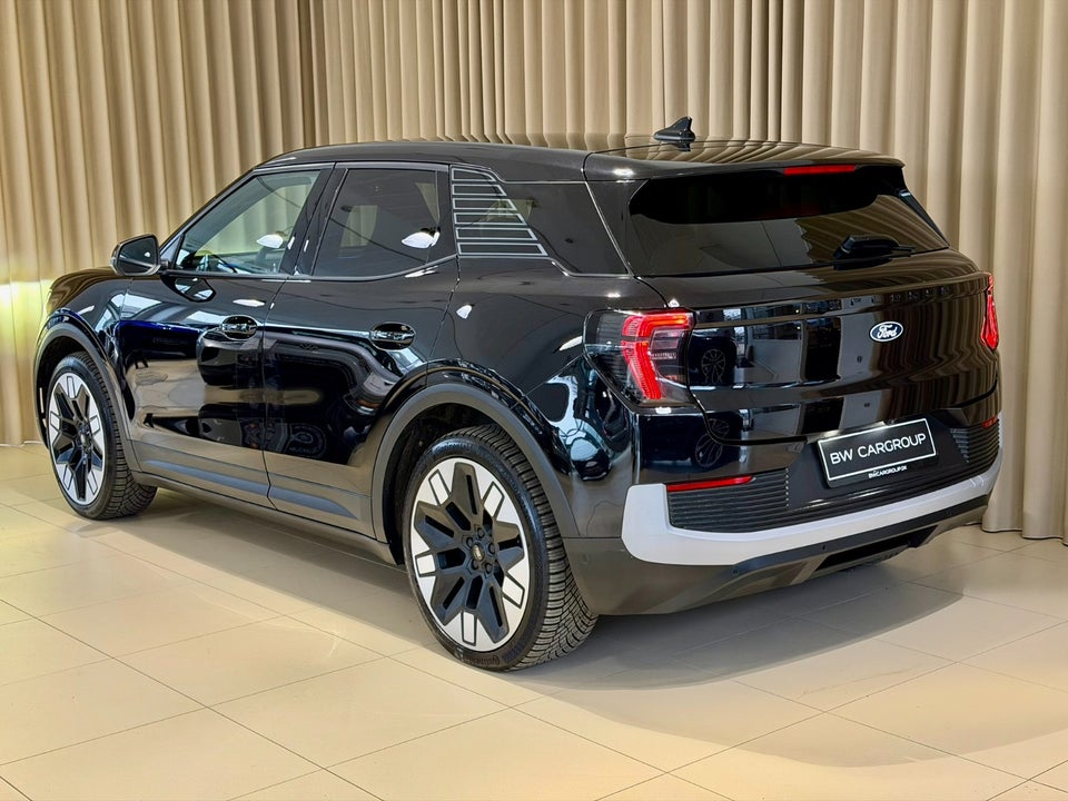 Ford Explorer 77 Premium Extended Range 5d