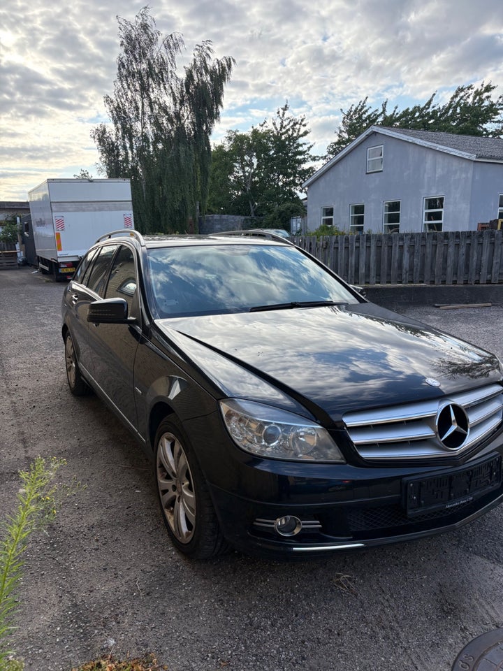 Mercedes C220 2,2 CDi Avantgarde stc. aut. BE 5d