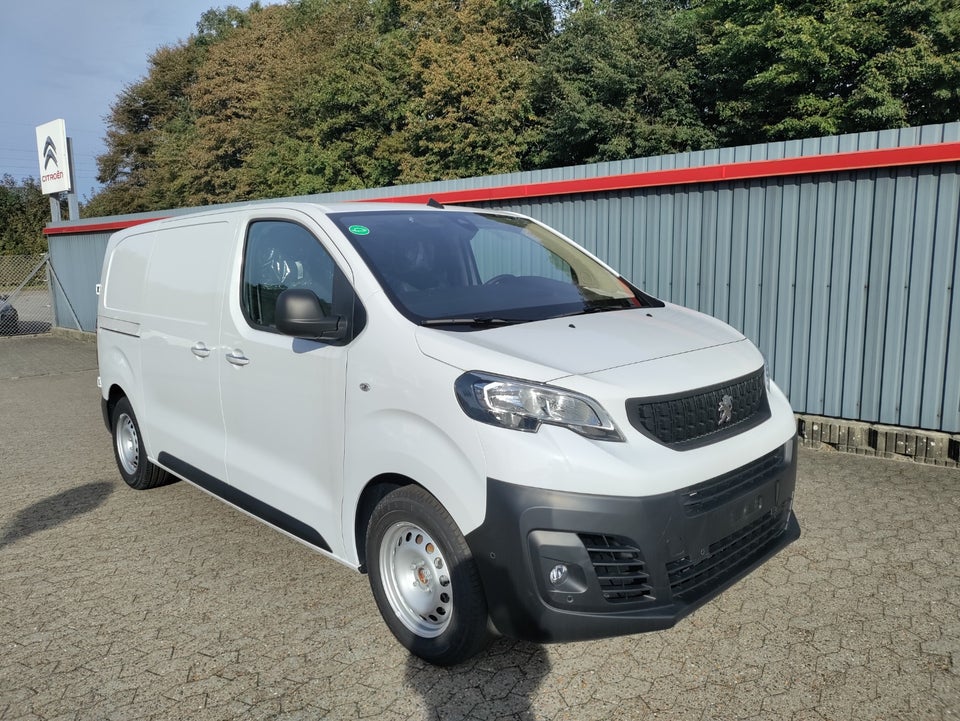 Peugeot e-Expert 75 L2 Plus Van