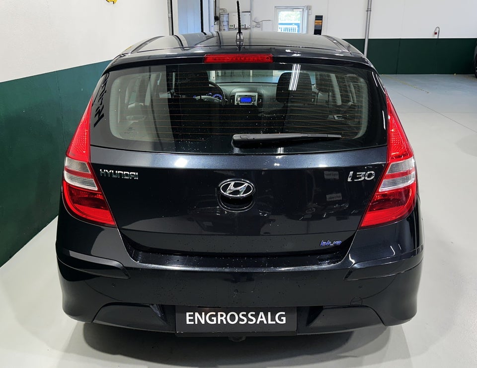 Hyundai i30 1,6 CRDi 90 Classic Eco 5d