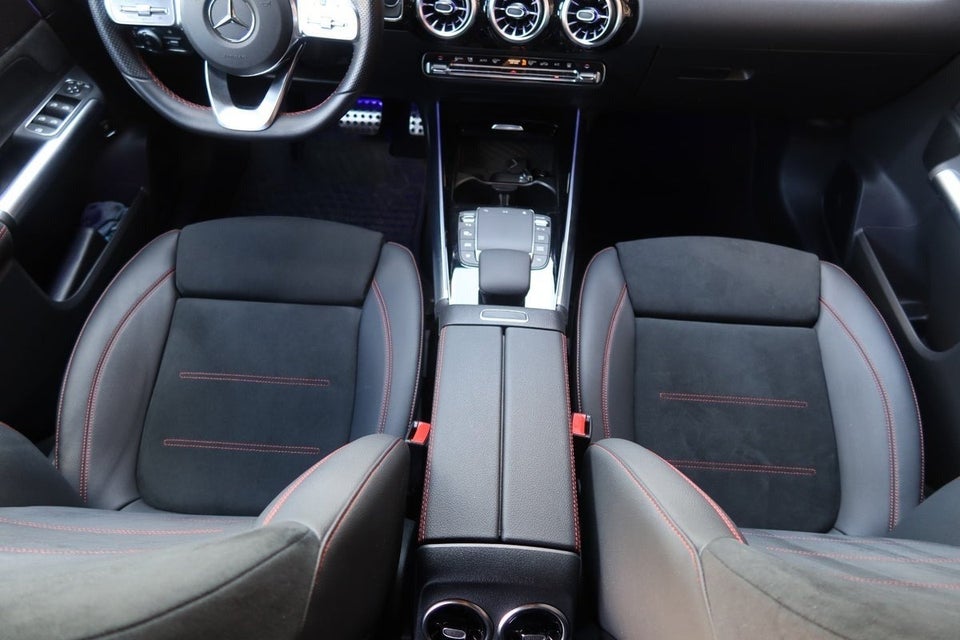 Mercedes EQA300 AMG Line 4Matic 5d