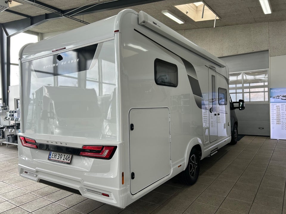 Hobby Optima De Luxe T75 HGE 2,2 aut. 2d