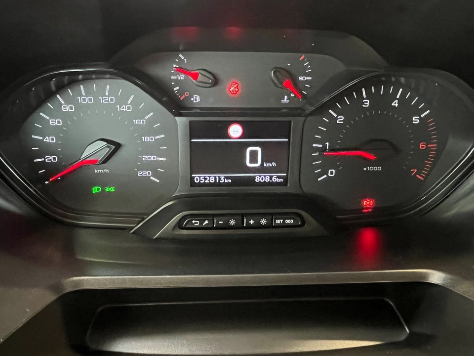 Peugeot Partner 1,5 BlueHDi 100 L2V2 Plus Van