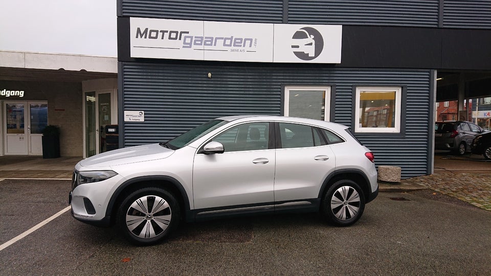 Mercedes EQA250+ Progressive 5d