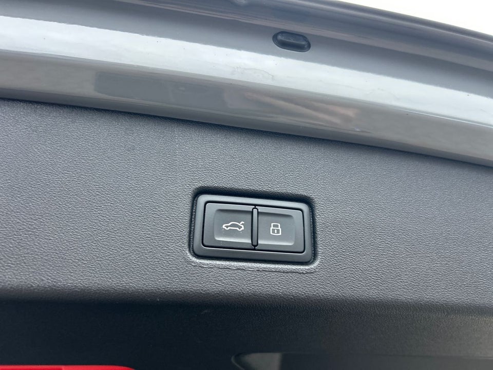 Audi Q4 e-tron 45 Attitude quattro 5d