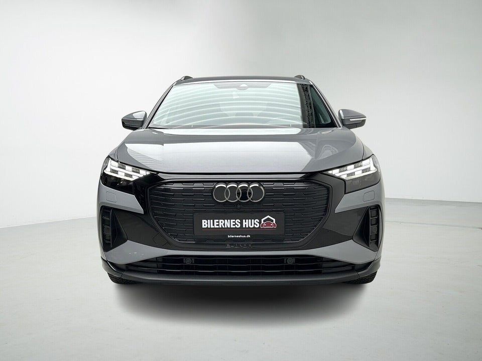 Audi Q4 e-tron 45 Advanced 5d