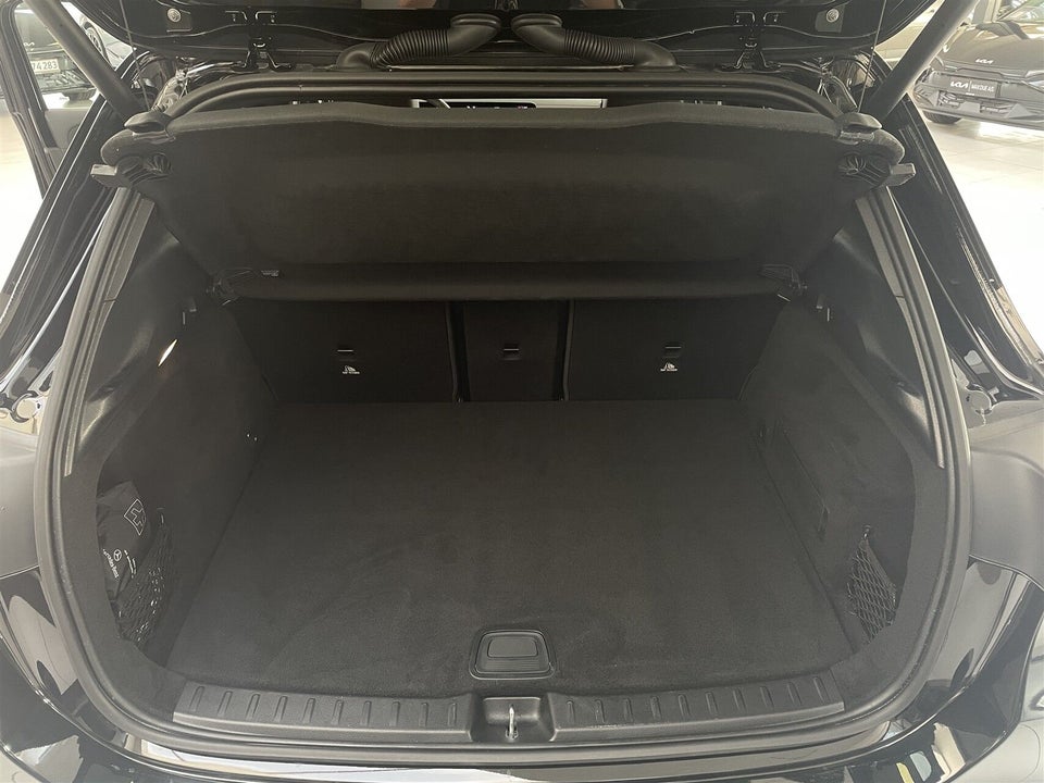 Mercedes EQA350 AMG Edition 4Matic 5d