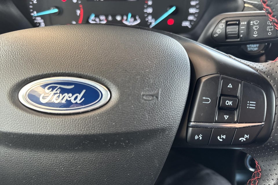 Ford Fiesta 1,0 EcoBoost mHEV ST-Line 5d