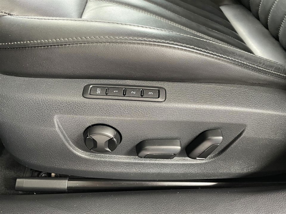 Skoda Superb 2,0 TDi 150 Style Combi DSG 5d